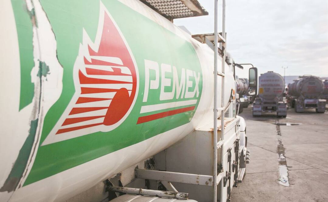 Para el FMI, por los precios bajos del petróleo, la estrategia comercial de Pemex necesita una modificación. Foto: ARCHIVO EL UNIVERSAL