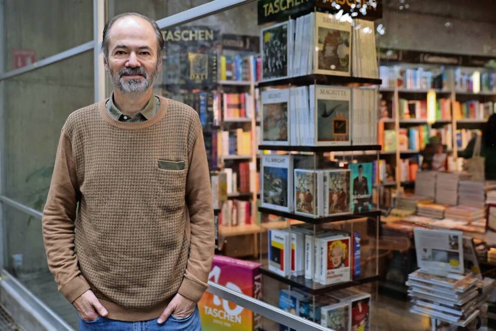 Villoro cuestiona las versiones oficiales de la historia y la idealización de mirar como perfecta a la tecnología. Crédito: FERNANDA ROJAS / EL UNIVERSAL