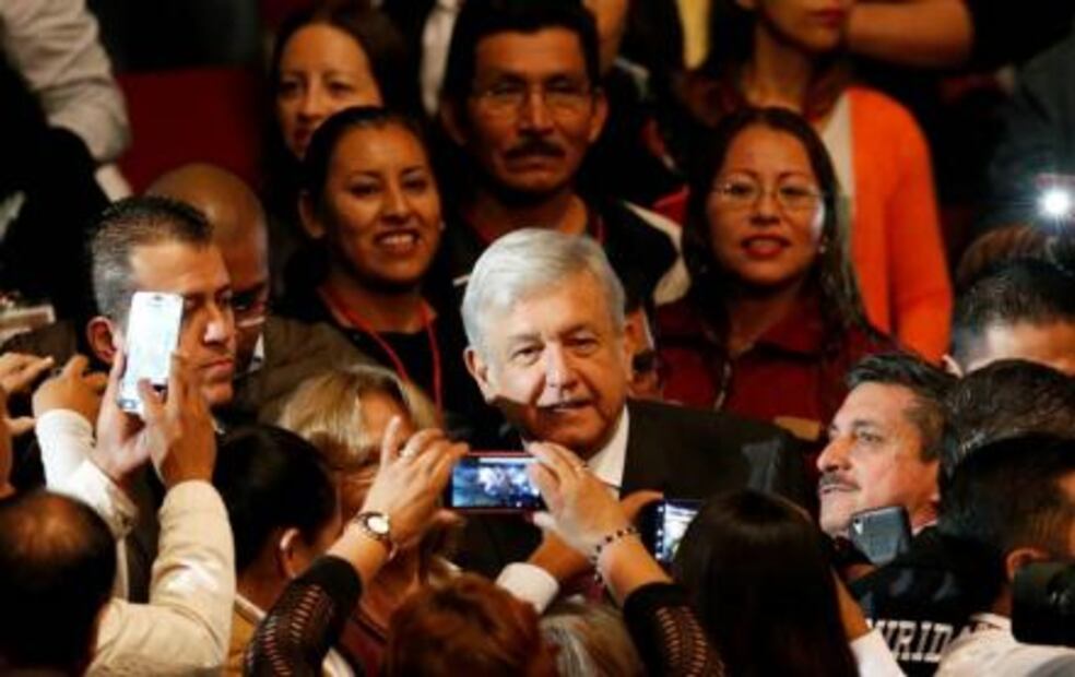 ​Morena y López Obrador presentan estrategia rumbo a 2018