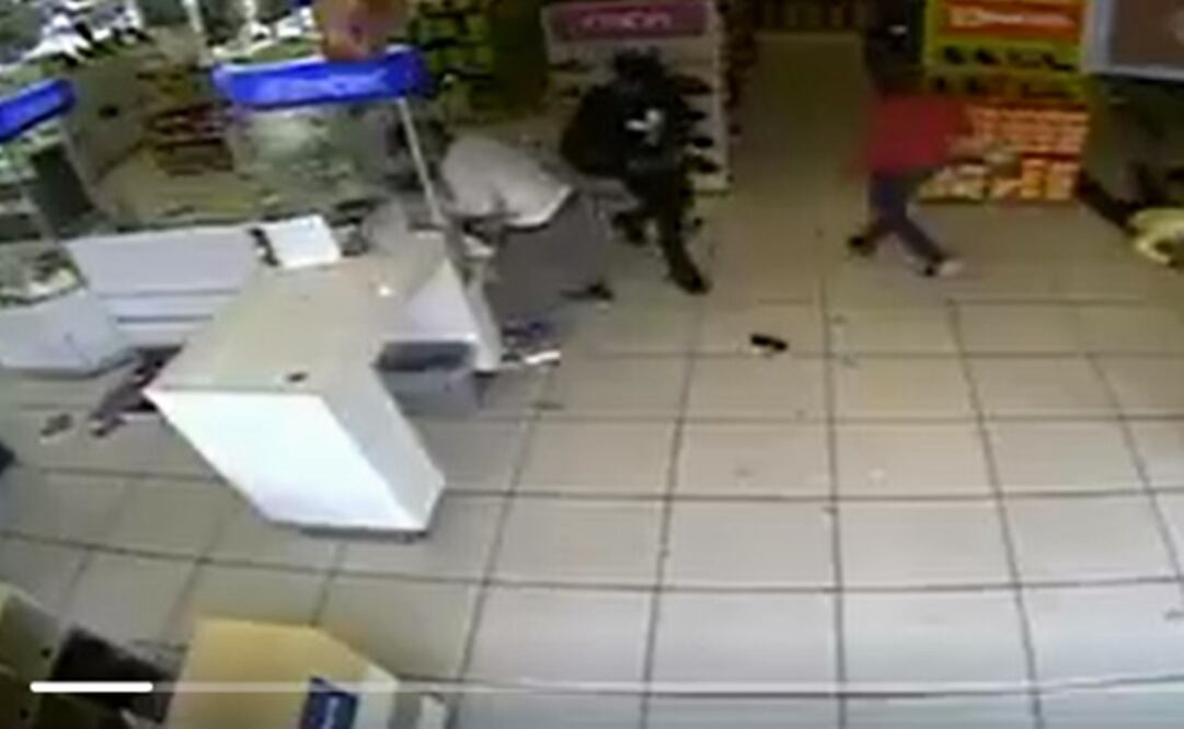 Captura de pantalla del video de seguridad del establecimiento. Cortesía Policía capitalina