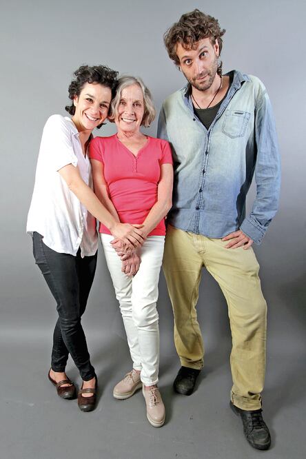 Pilar Bayona, Pili, acudió a ver actuar a su hija Alba, con Vicenç Mas (CARLOS MEJÍA. EL UNIVERSAL)