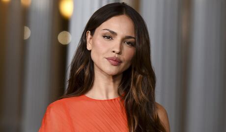 Eiza González, despampanante en la gala LACMA 2024: el vestido transparente que dejó huella