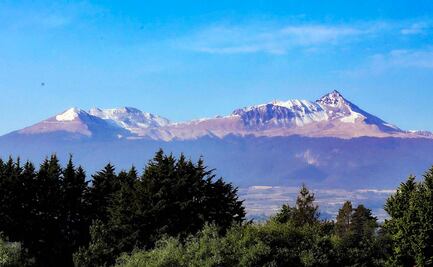 Aguanieve en Nevado de Toluca sorprende a turistas con impresionantes paisajes