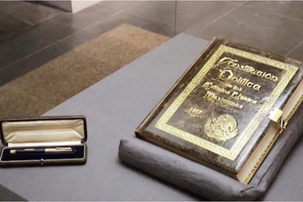 Hace 100 años, en el Teatro de la República, 128 constituyentes discutieron durante dos meses lo que sería la Carta Magna y aprobaron sus 136 artículos (CORTESÍA SHCP)