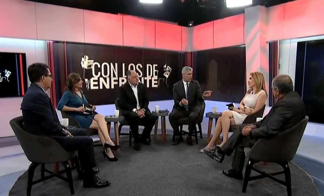 “Con los de enfrente”. Foto: Especial
