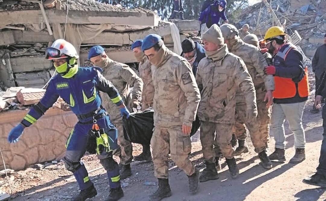 La delegación mexicana está en Adiyaman, en donde se le ha encomendado apoyar, informó el secretario de Relaciones Exteriores, Marcelo Ebrard.