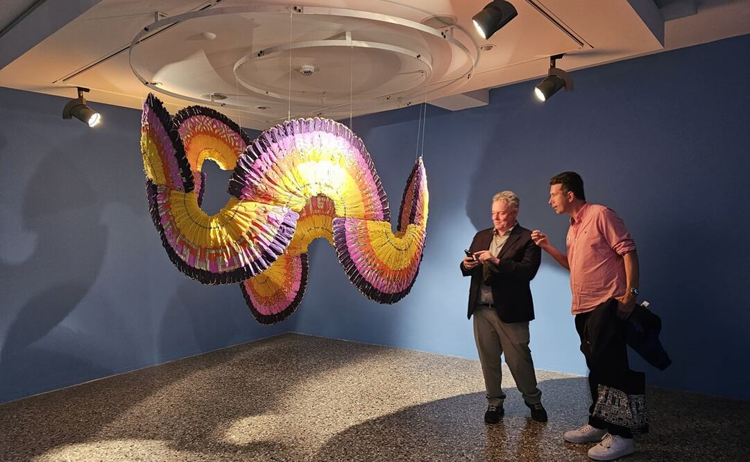 La artista mexicana Betsabeé Romero inaugura la exposición “La espiral sin fin”, en Galleria Piazza San Marco.Foto: Especial.