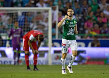 Mauro Boselli, nuevo líder de goleo