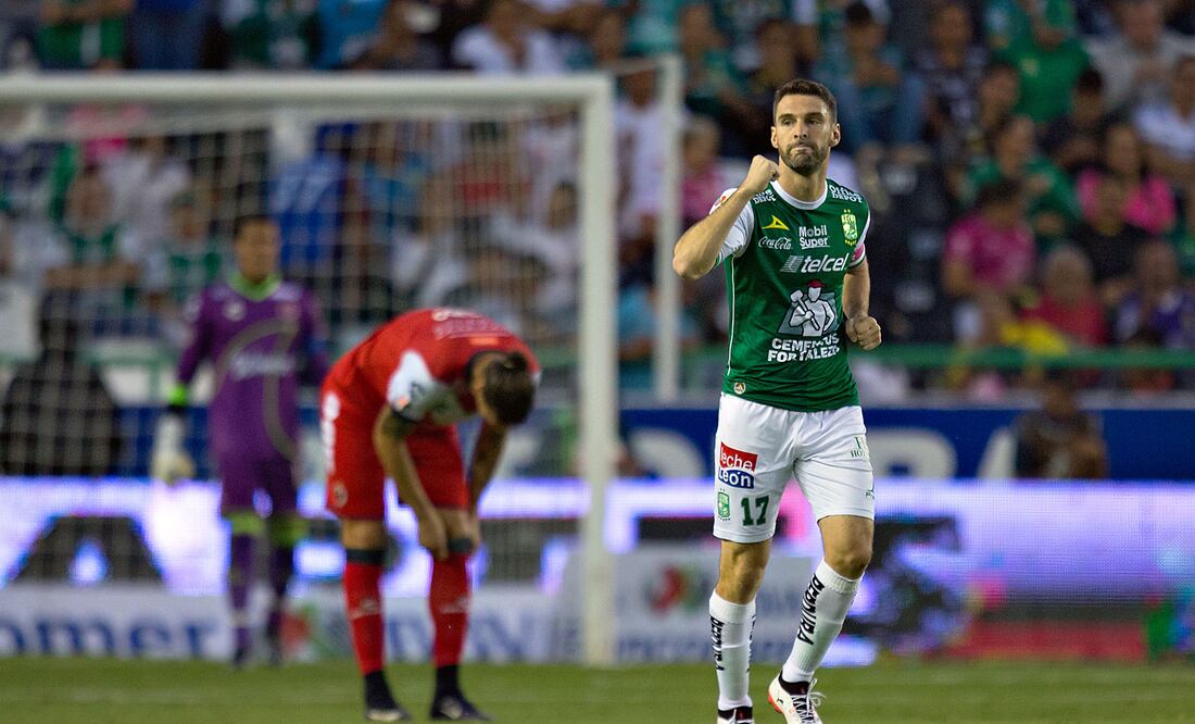 Imago7. Mauro Boselli festejando su primer gol del partido