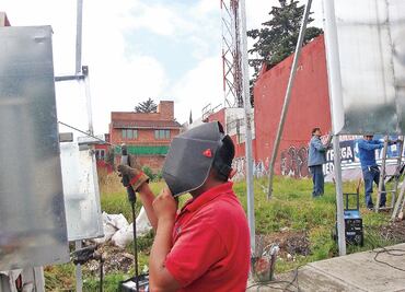 Con pasaporte falso, roban identidad y se apropian de terreno