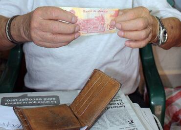 Piden incrementar salario mínimo tras alza en precio de la gasolina