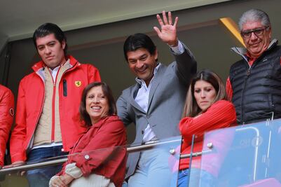 Chivas durará sin entrenador menos de 24 horas