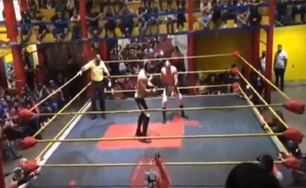 ¡Impactantes imágenes! El luchador Príncipe Aéreo pierde la vida