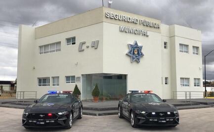 San Miguel de Allende adquiere autos Mustang para patrullas