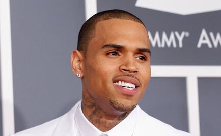 Confiscan mono capuchino a Chris Brown