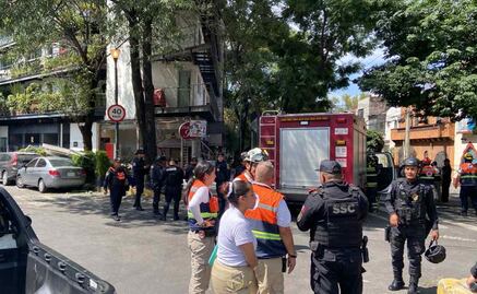 Acumulación de gas provoca explosión en una rosticería en la Hipódromo Condesa; un trabajador y un cliente resultan heridos