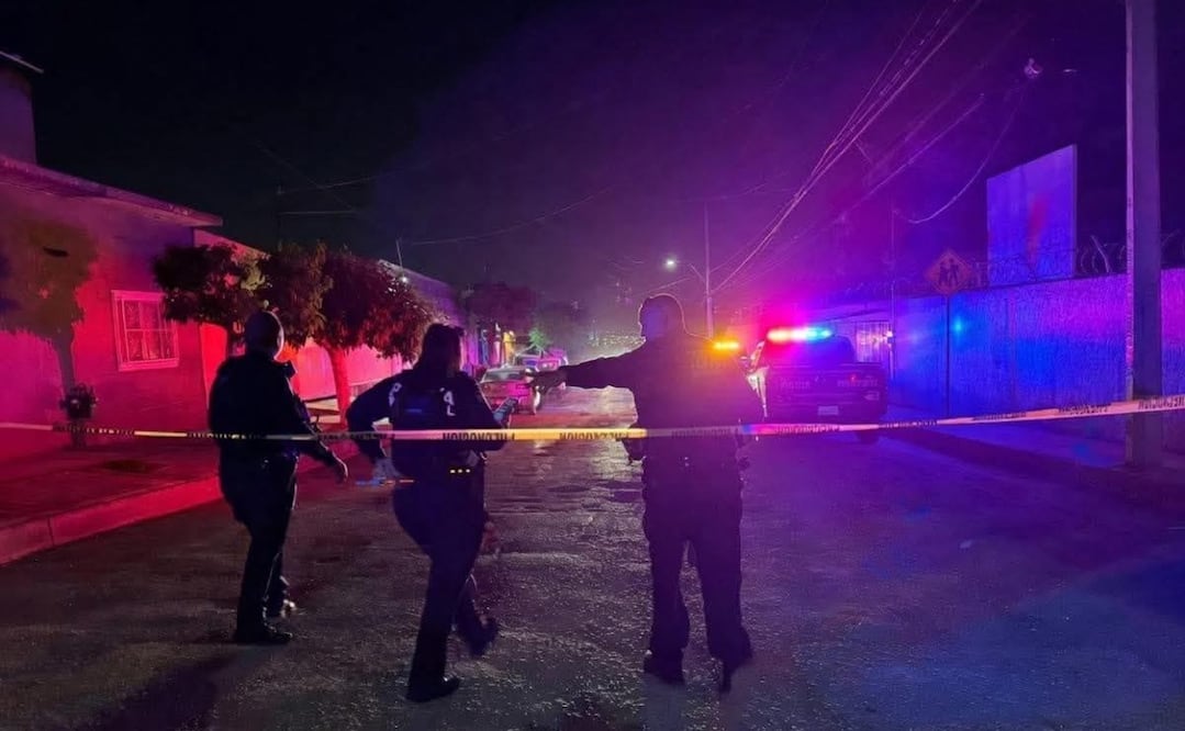 Elementos de la policía municipal arribaron como primeros respondientes y encontraron al hombre. Foto: Especial