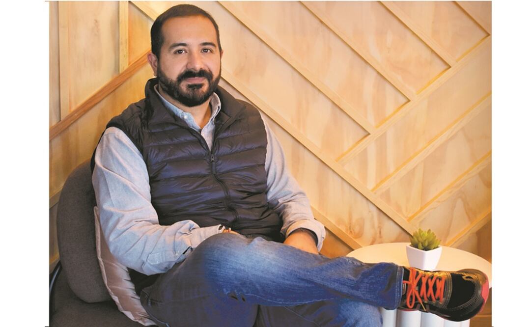 Ernesto Nava sugiere asesorarse con KeObra sobre autoconstrucción. Foto: Cortesía