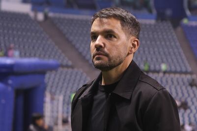 Larcamón respalda la planificación de Cruz Azul para este Clausura 2026; van por un jugador ofensivo