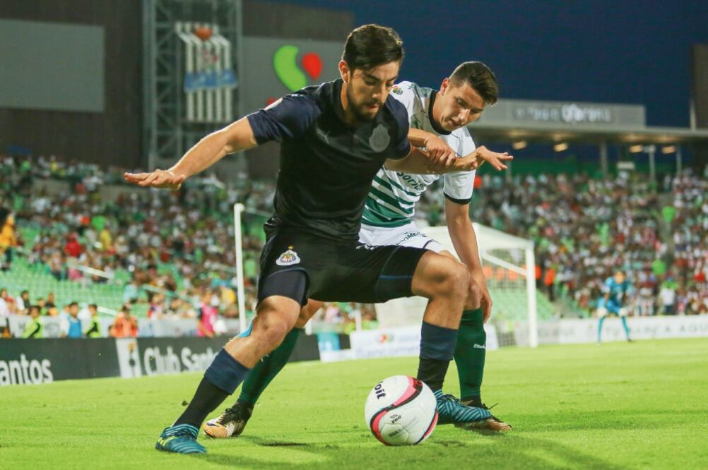 Pese a la visita de Chivas, el Corona no registró el lleno. (IMAGO7)