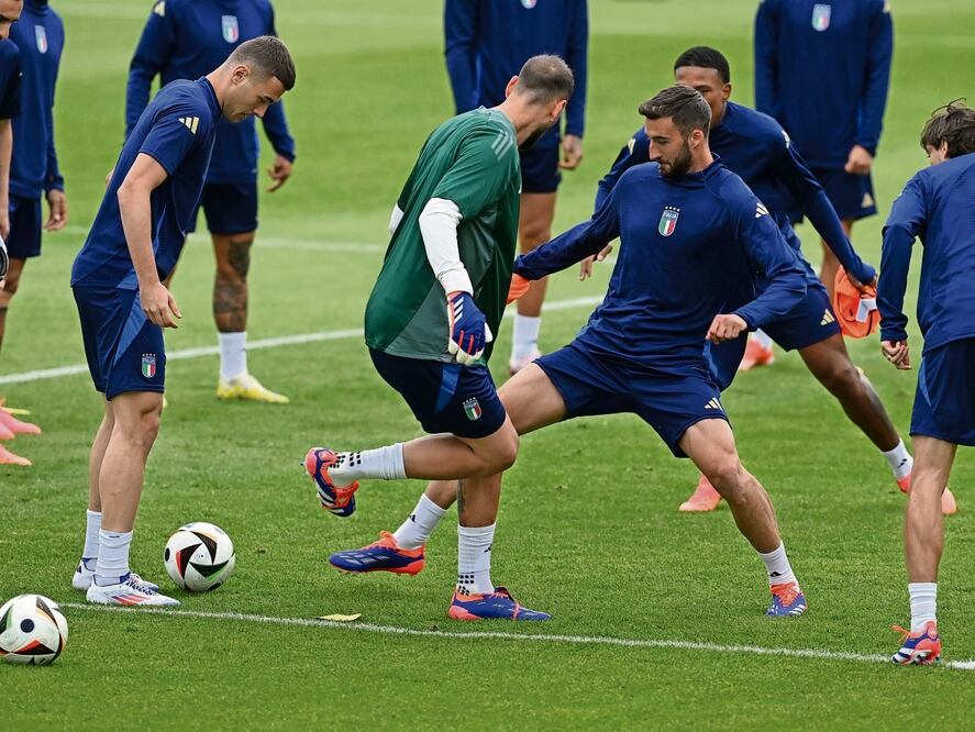 Los italianos no deben tener problemas en su primer partido. Foto: de Selección italiana