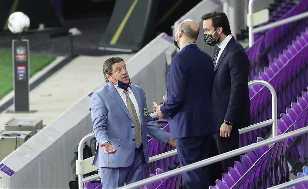 Más pleitos y escándalos que títulos tiene Miguel Herrera