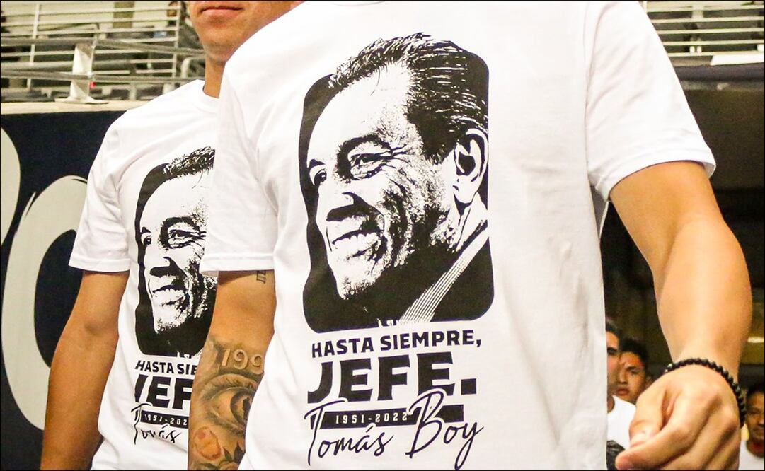 EL MAZATLÁN FC LE RINDE HOMENAJE A TOMÁS BOY - FOTO: @MazatlanFC