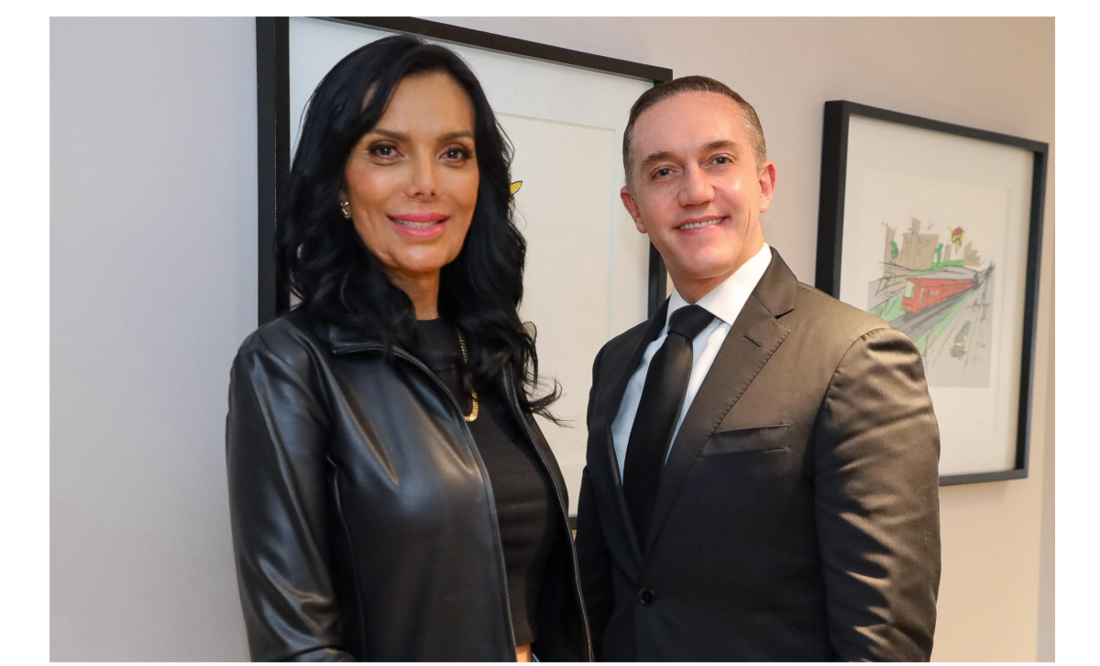 Adrián Rubalcava y la diputada Diana Sánchez Barrios (11/07/2025). Foto: Especial