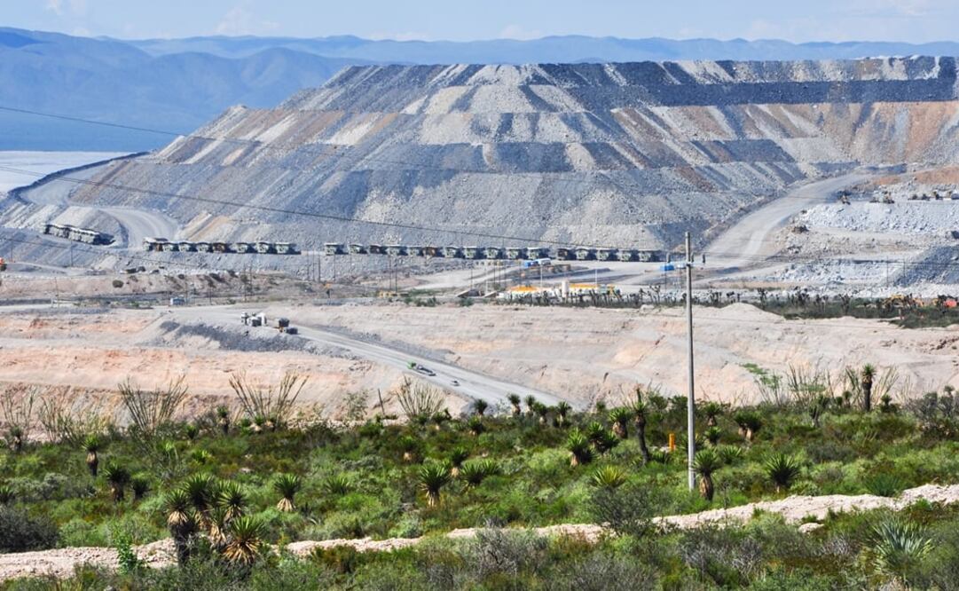 The miner said a local trucking company and a group of people from San Juan de Cedros demanded the company pay $442 million for the “presumed effects on a body of water in the said community” - Photo: Misael Valtierra/CUARTOSCURO.COM