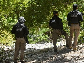 "Tengo a 17 en la cueva"; difunden diálogos de policía y líder de Guerreros Unidos en Caso Ayotzinapa