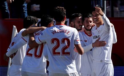 Sevilla triunfa con Layún de cambio