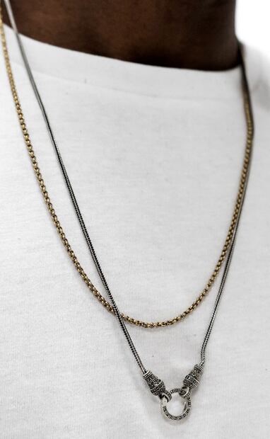 Guía para elegir cadenas y accesorios para hombres
