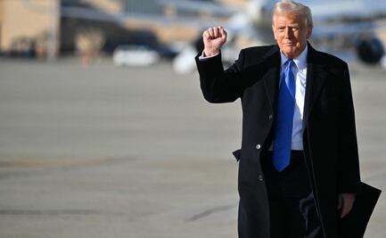 Trump firma decretos que imponen aranceles al acero y aluminio; analiza  imponer impuestos a autos y chips informáticos