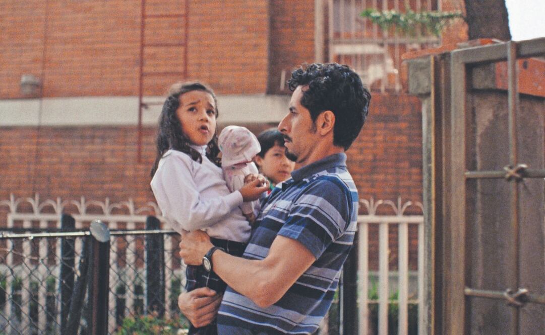Quique (atrás)y Valentina son dos hermanos que enfrentan el divorcio de sus padres. Foto: de  CCC
