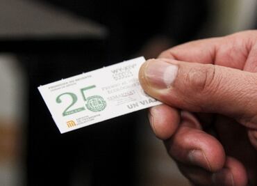 Detienen a menor que revendía boletos del Metro en estación Río de los Remedios de Línea B