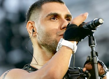 Emmanuel Kelly: la conmovedora historia detrás del cantante que brilló en el Mundial de Clubes