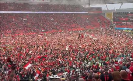 VIDEO: Los espectaculares festejos de la afición del Bayer Leverkusen al ganar la Bundesliga