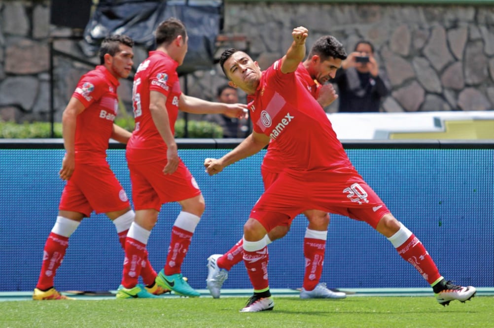 Una anotación tempranera le permitió a los locales manejar el partido; llegaron a cuatro puntos y le hicieron la diablura al vigente campeón (CARLOS MEJÍA. EL UNIVERSAL)