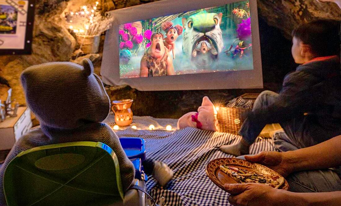 Cine en la cueva escondida de un cerro de Malinalco. Foto: Cortesía Complejo Ecoturístico Malikualli