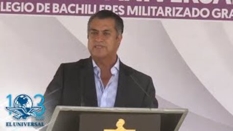"El Bronco" afirma que habla con Dios a diario, a través de WhatsApp