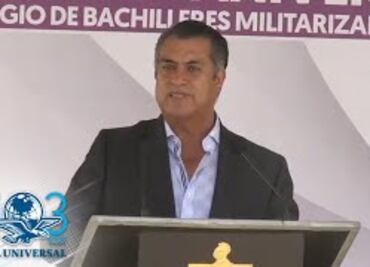 "El Bronco" afirma que habla con Dios a diario, a través de WhatsApp