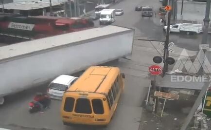 Ferrocarril golpea a tráiler y causa carambola en Ecatepec