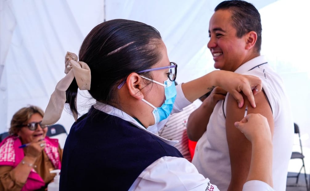 Alcaldía Gustavo A. Madero y Gobierno de la CDMX refuerzan campaña de vacunación contra el sarampión.
Foto: Especial.