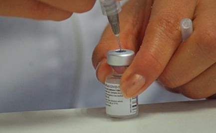 Exige PRD que estudiantes, pasantes, internos y residentes en hospitales también sean vacunados