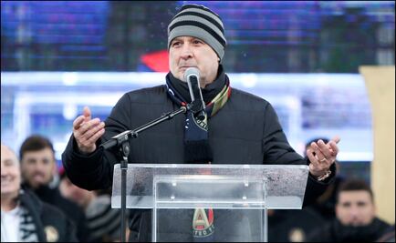 Martino le cobra adeudo a Newell's antes de viajar a México