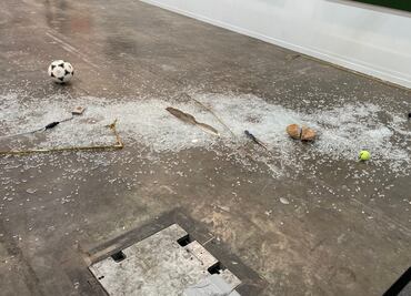 Controversial art critic Avelina Lésper is accused of destroying $20K art piece