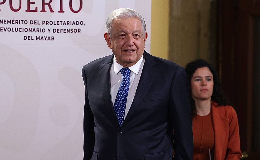 López Obrador destacó que la inversión pública antes de su gobierno era de 500 mil millones de pesos, pero el año pasado la inversión subió a un billón de pesos. Foto: Berenice Fregoso / EL UNIVERSAL
