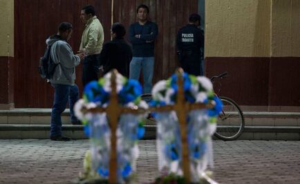 Piden becas y apoyo para familia de linchados