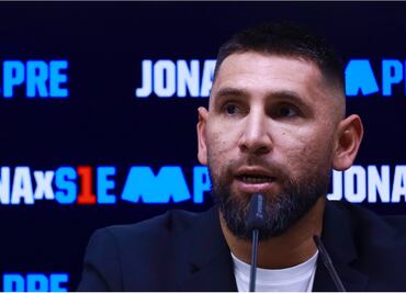 Jonathan Orozco anuncia su retiro en emotiva conferencia: "No fue fácil tomar la decisión"