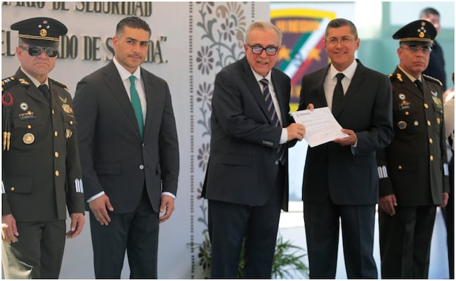 Renuncia Óscar Rentería Schazarino, secretario de Seguridad Púbica de Sinaloa; permaneció casi quince meses en el puesto